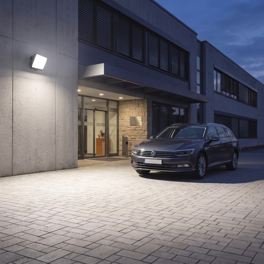 LED-Strahler TAMBO EVO LED/100W/230V 4000K IP65 schwarz