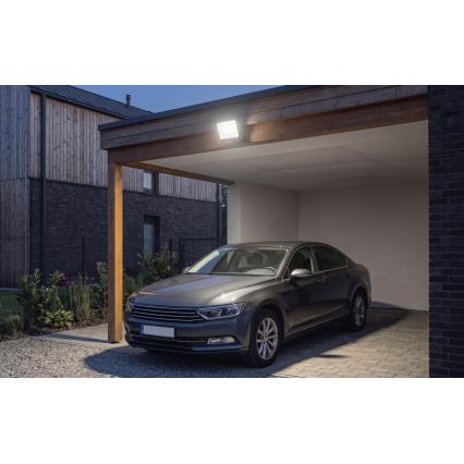 LED-Strahler TAMBO EVO LED/50W/230V 4000K IP65 schwarz