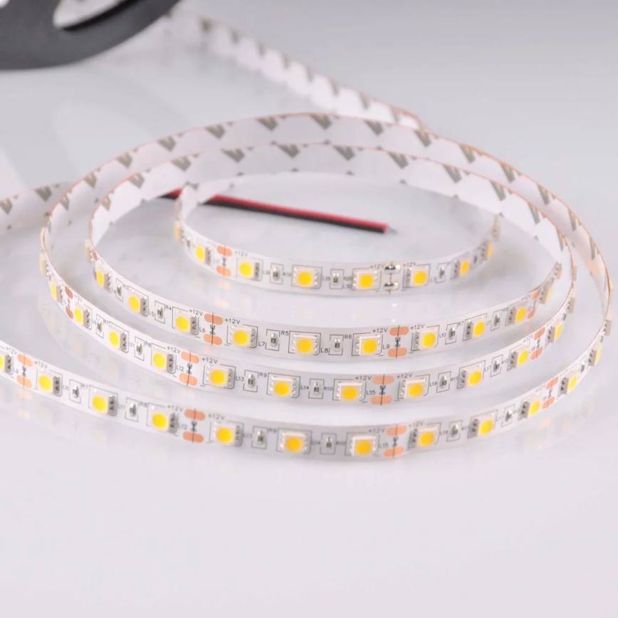 LED-Streifen 5 Meter LED/45W/12V IP65 weiß