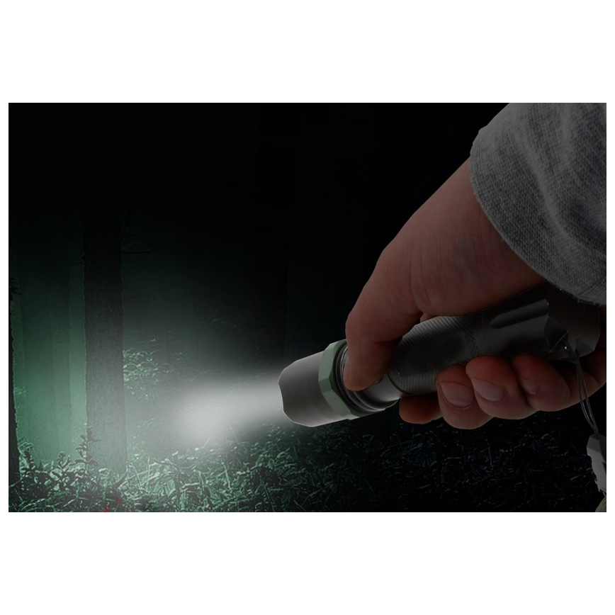LED-Taschenlampe LED/3W/3xAAA IP44 schwarz