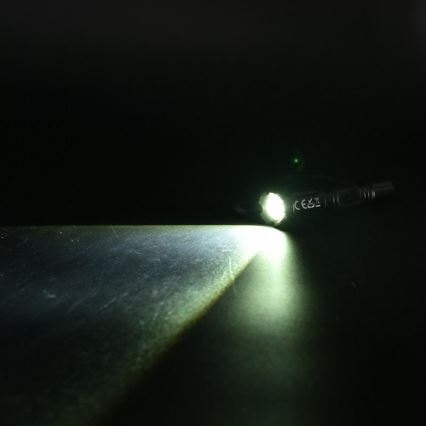 LED Taschenlampe LED/5W/1xAA