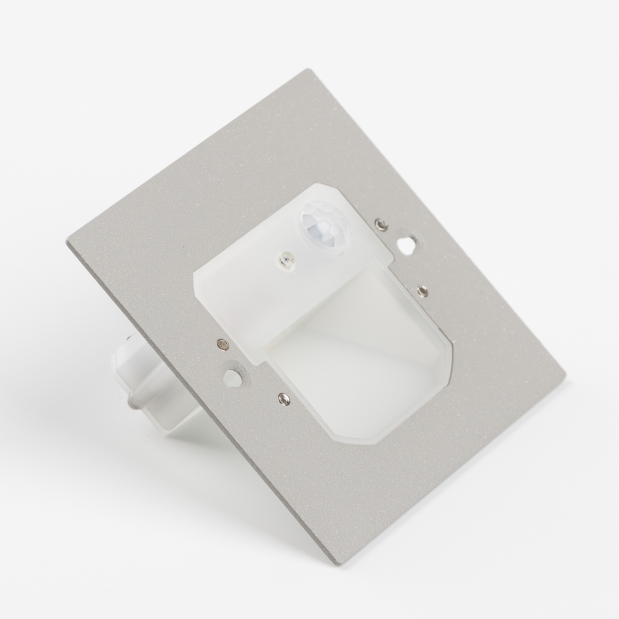 LED-Treppenleuchte mit Bewegungs- und Dämmerungssensor LED/1,5W/230V 3000/4000/6500K schwarz