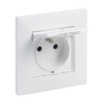 Legrand - Außensteckdose mit Rahmen NILOE STEP 250V IP44 weiß