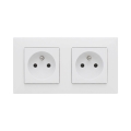 Legrand - Doppelsteckdose für den Wohnbereich mit Rahmen NILOE STEP, 250 V, weiß