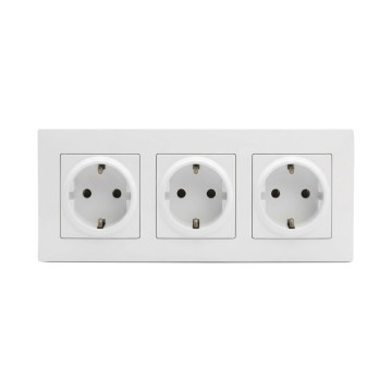 Legrand - Dreifach-Steckdose SCHUKO mit Rahmen NILOE STEP 250V weiß