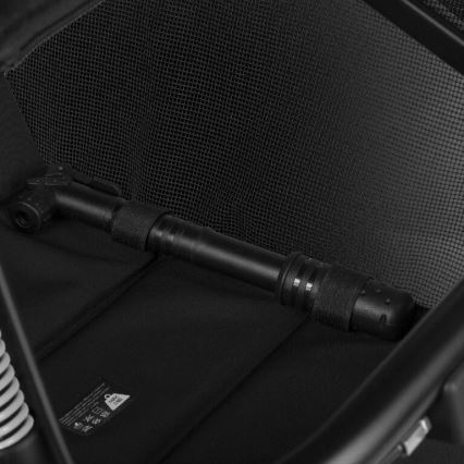 Lionelo - Sportlicher Kinderwagen AZURA schwarz/grau