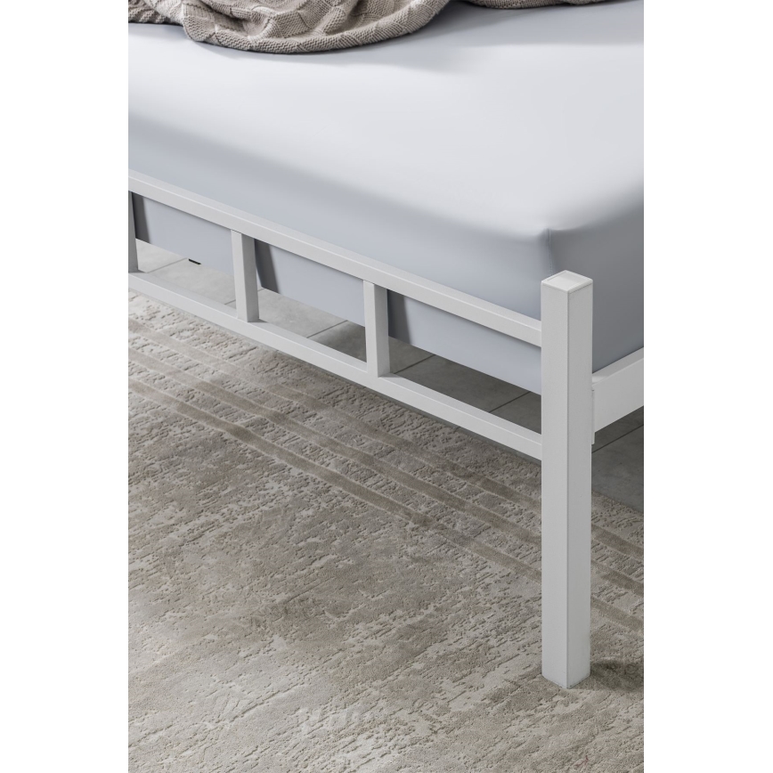 Metall-Doppelbett ORMEL 120 x 200 cm, weiß, Belastbarkeit 120 kg