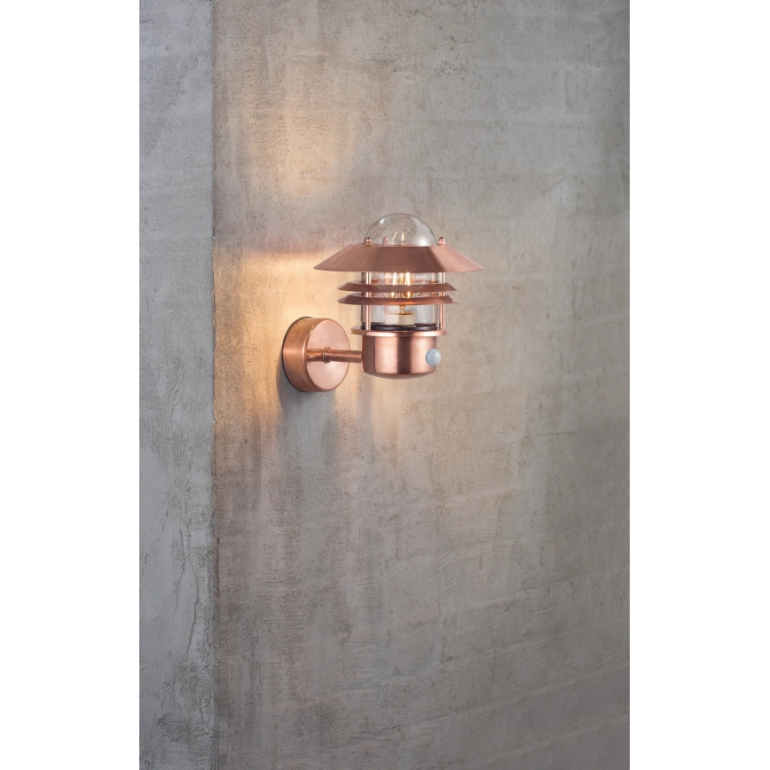 Nordlux - Outdoor-Wandleuchte mit Sensor BLOKHUS 1xE27/60W/230V IP54 kupfern