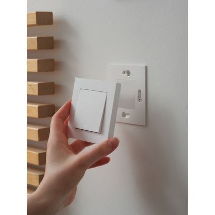 Osram - Kabelloser Ein-Tasten-Schalter SMART+ 5V Wi-Fi