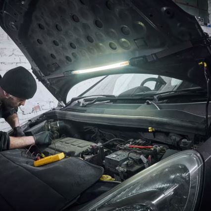 Osram - dimmbare LED-Inspektionslampe für das Auto LEDINSPECT INSPECTION LIGHT LED/10W/3,7V 2200 mAh