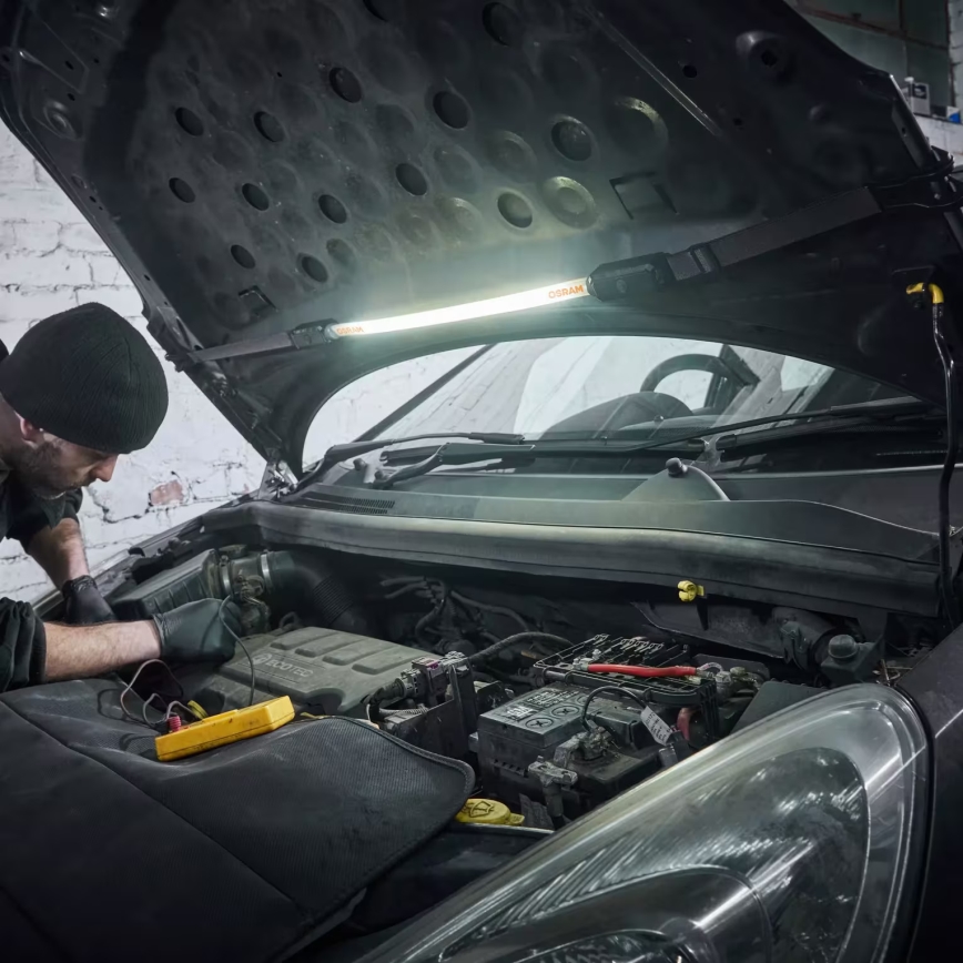 Osram - dimmbare LED-Inspektionslampe für das Auto LEDINSPECT INSPECTION LIGHT LED/10W/3,7V 2200 mAh