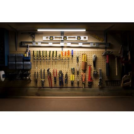 Osram - LED-Unterbauleuchte mit Bewegungsmelder BATTEN LED/14W/230V 120 cm weiß