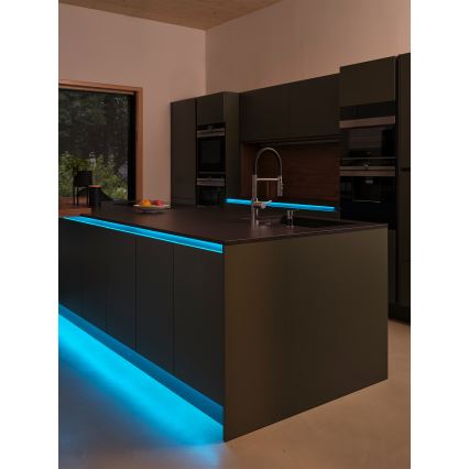 Osram - SMART+ MAGIC LED-RGB-Dimmstreifen, 3 m, 22 W/230 V, Wi‑Fi + Fernbedienung