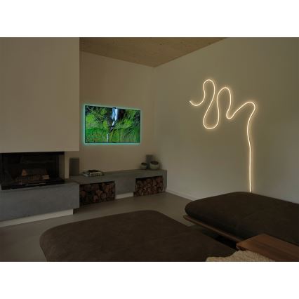 Osram - SMART+ MAGIC LED RGBW, dimmbarer LED-Streifen für den Außenbereich, 5 m, 21 W, 230 V, IP44, Wi‑Fi + Fernbedienung