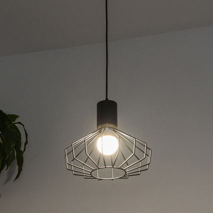 Pendelleuchte an Kabel SOLANO 1xE27/15W/230V schwarz/gold
