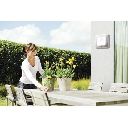 Philips 16902/47/16 - Wandleuchte mit Sensor MYGARDEN ORCHARD 1x2GX13/22W/230V