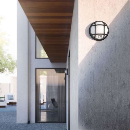 Philips 17319/30/16 - LED Außenwandleuchte mit sensor EAGLE 1xLED/3W/230V