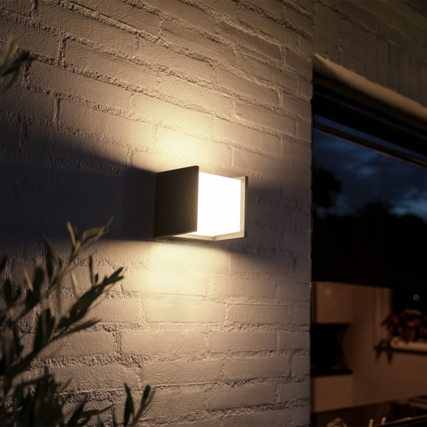 Philips 17445/30/P7 - LED Außen-Wandleuchte HUE WHITE FUZO LED/15W/230V IP44