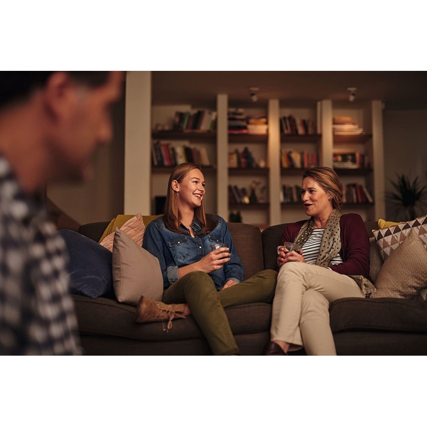 LED-Dimmbar Lampe Philips Warm Glow GU10/5W/230V 2200K-2700K