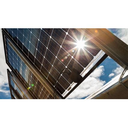 Photovoltaik-Solarpanel JINKO 580Wp IP68 Halbzellen bifazial