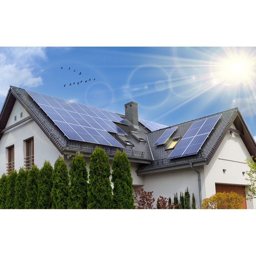 Photovoltaik-Solarpanel JUST 450Wp IP68 Halbzellen