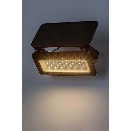 Rabalux - LED Solarstrahler mit Sensor LED/8W/3,7V 3000/4000/6500K IP65 2600 mAh