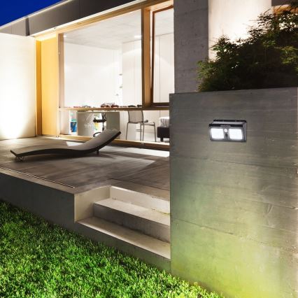 Rabalux - LED Solar-Wandleuchte mit Sensor IP44 1200 mAh