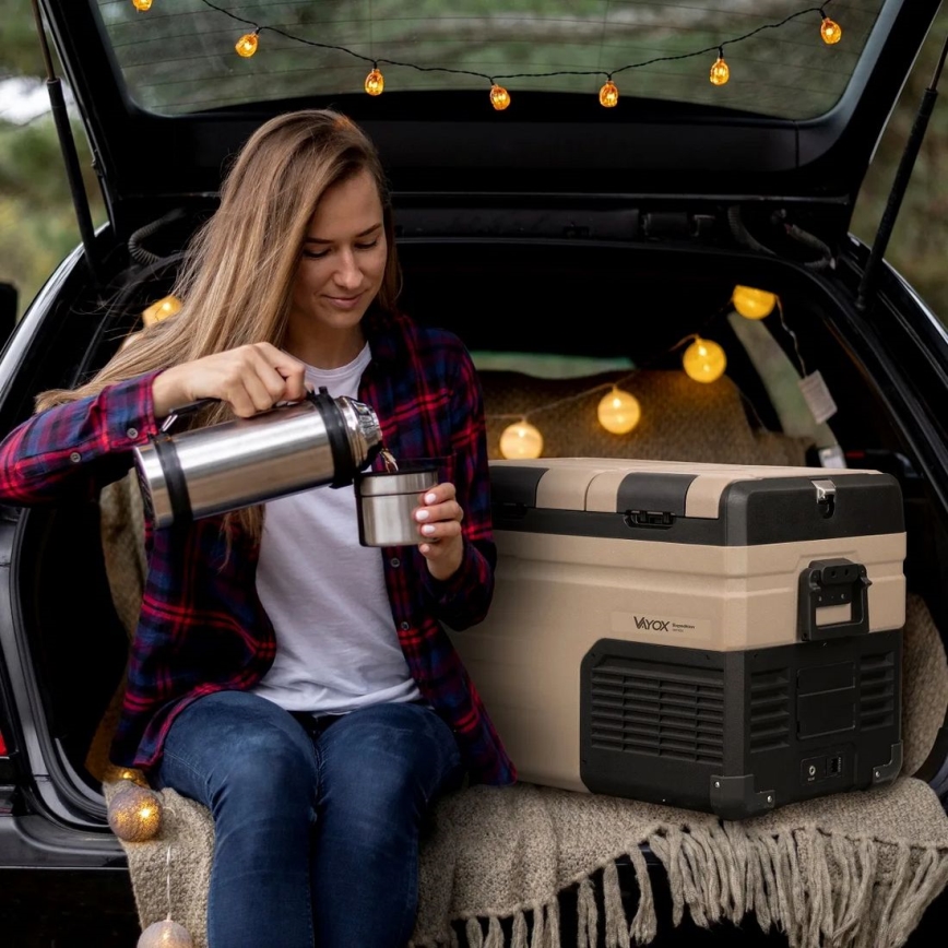 Reise-Kühlbox mit LCD-Anzeige 39 l 230V/12V/24V braun