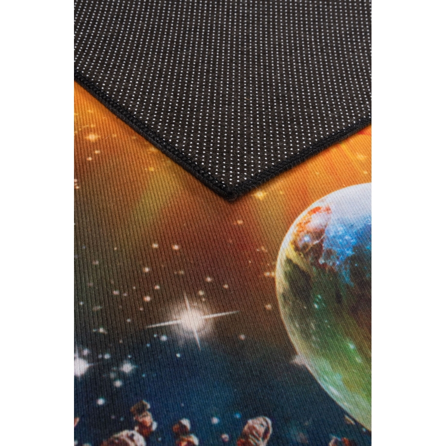 Rutschfester Kinderteppich PRINT 3D 120x160 cm Planeten/mehrfarbig