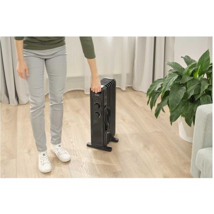 Sencor - Ölradiator mit 7 Rippen, 600/900/1500 W, 230 V, schwarz