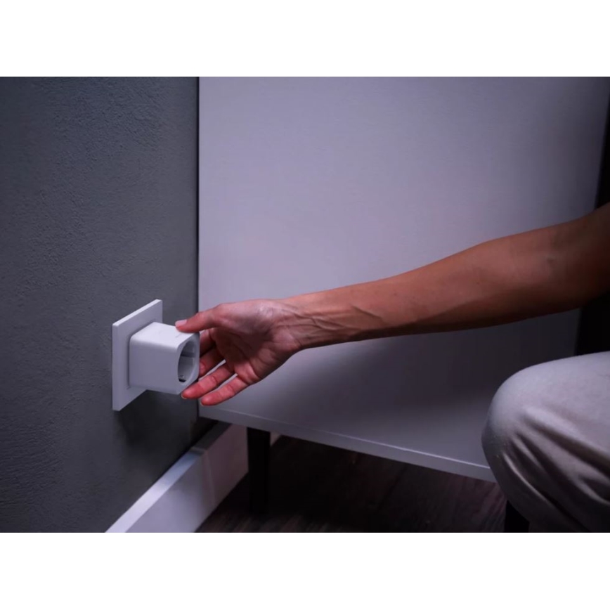 SET 3x Smart-Steckdose Philips Hue Smart Stecker EU SCHUKO