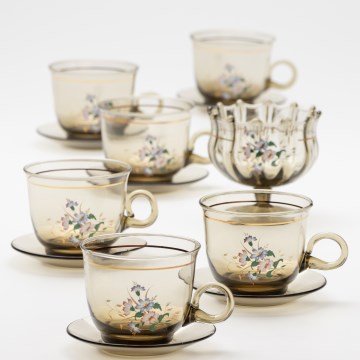 Set 6x Glastasse mit Untertasse und 1x Zuckerdose rauchig Blumenstrauß Nr. 4