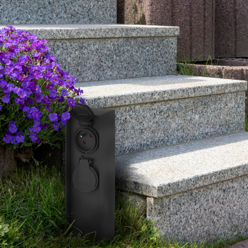 Outdoor-Steckdosensäule 2Z 230V IP44