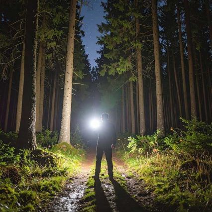 Wiederaufladbare LED‑Taschenlampe 3,7 V, 1200 mAh