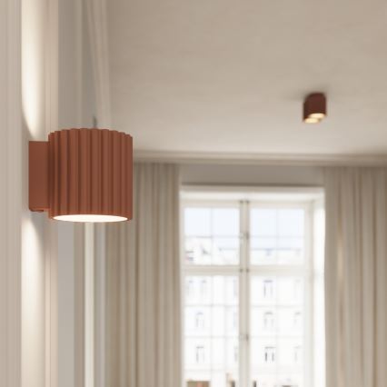 Spotleuchte AURA 2xGU10/10W/230V braun