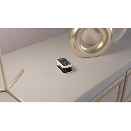 TESLA Smart - Intelligenter Pulsoximeter mit 2xAAA Batterien IP22