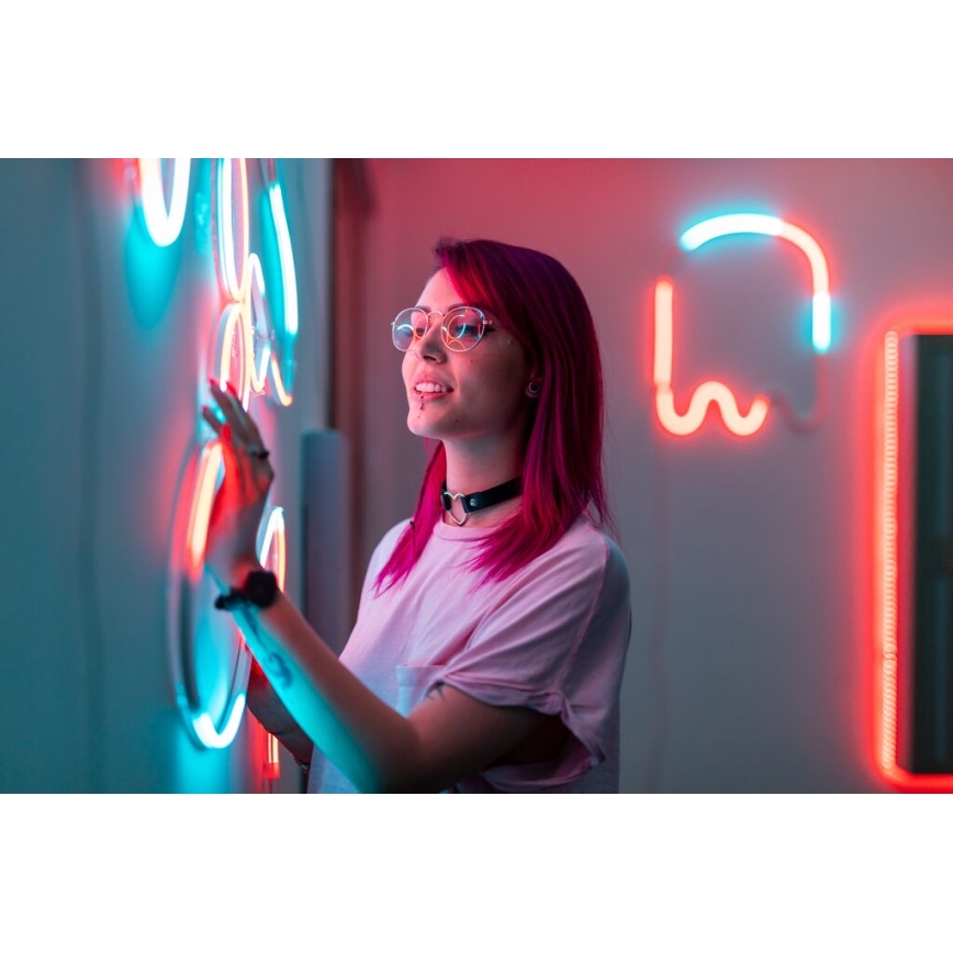 Twinkly - LED RGB dimmbares FLEX-Lichtband, 300 LEDs, 3 m, Wi-Fi