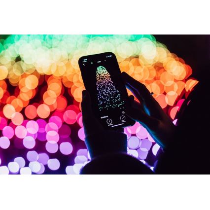 Twinkly - Dimmbare LED-RGB-Weihnachtslichterkette für den Außenbereich STRINGS 400xLED 35,5m IP44 Wi-Fi