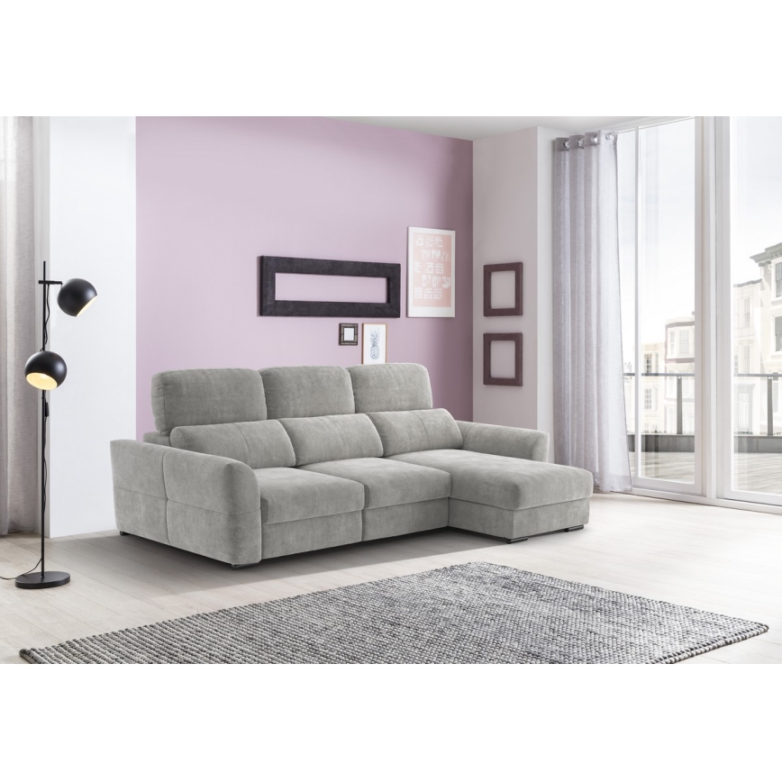 Beidseitig montierbares, ausziehbares 3‑Sitzer-Ecksofa mit Stauraum TRENTO, hellgrau