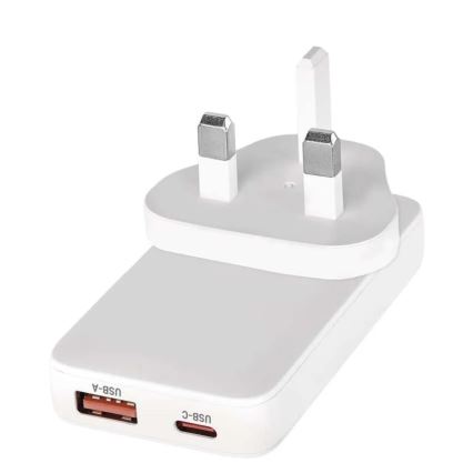 USB-GaN-Reiseadapter mit austauschbaren Steckaufsätzen, 100–250 V