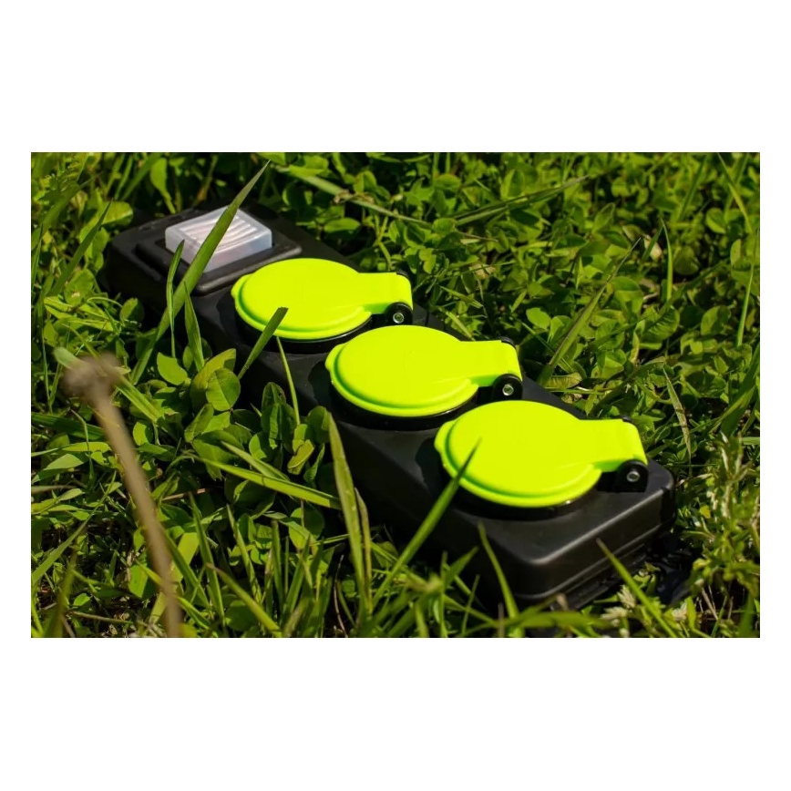 Verlängerungskabel mit Schalter, 3-fach, 10m, IP44