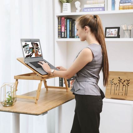 Verstellbarer Laptop-Tisch fürs Bett LAT, Braun