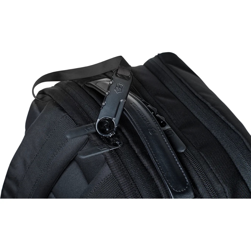 Victorinox - Altmont Professional Deluxe Laptop-Rucksack 24 l, schwarz