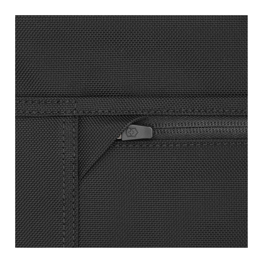 Victorinox - Mythic Umhängetasche 2 l, schwarz