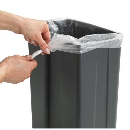 WENKO 54903100 - Türkorb zum Einhängen, 26x36,5 cm, grau/silber