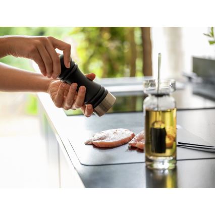 WENKO 55083100-Pfeffermühle BLACK OUTDOOR KITCHEN 5x17,5 cm schwarz/weiß
