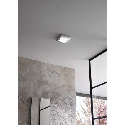 Wofi 9075.01.01.9170 - Dimmbare LED-Leuchte für das Badezimmer DONNA LED/9W/230V IP44